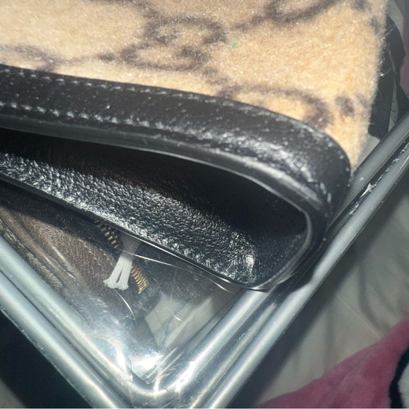 Gucci zipped pouch GG wool - Picture 14 of 16